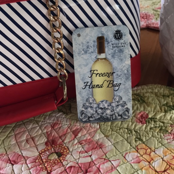 Freezer hand bag wine holder 🍷 - Picture 3 of 4